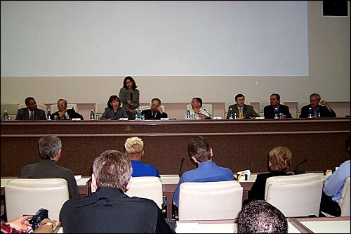 Fidel Castro meets with participants of U.S.-Cuba Business Conference
